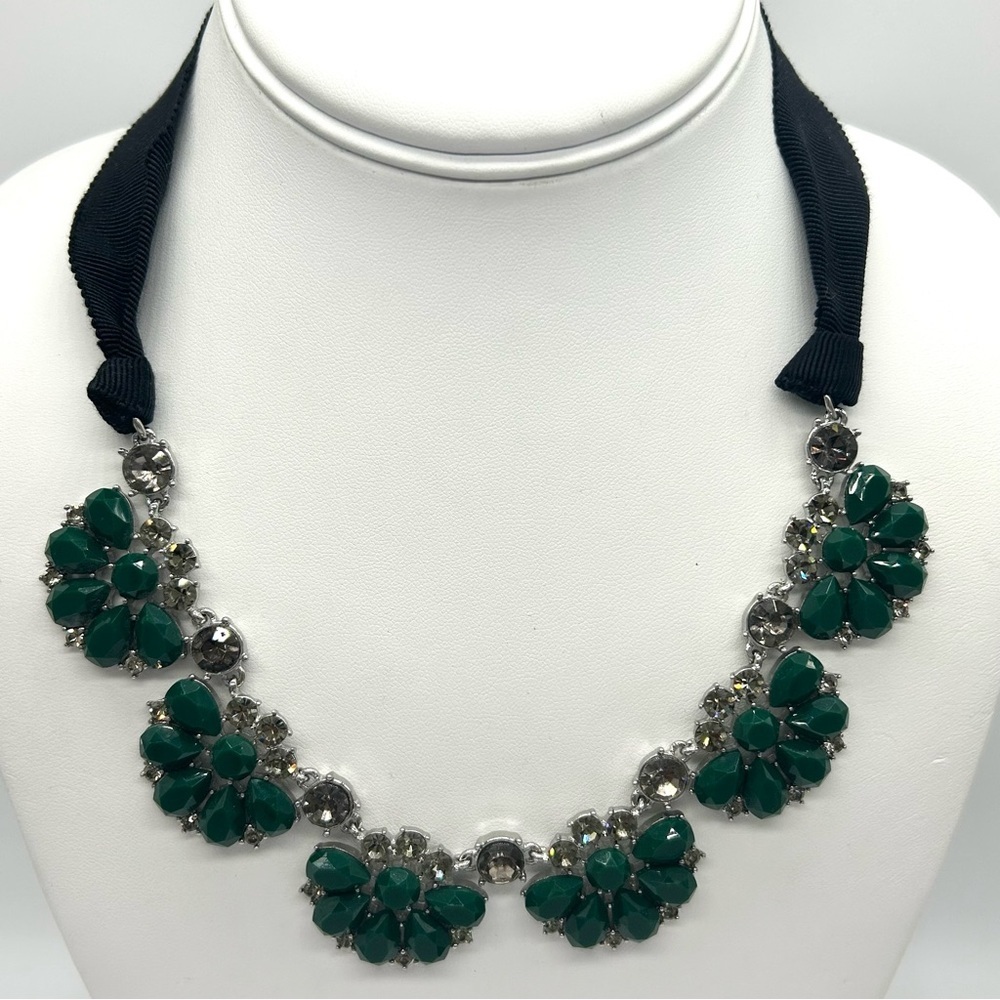 Ann Taylor Green Jeweled Ribbon Necklace
